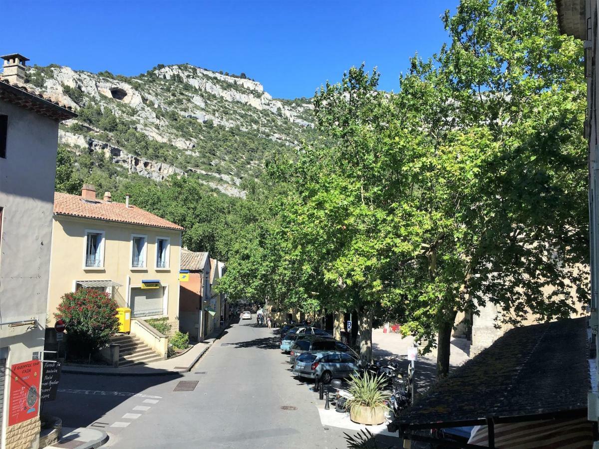 Sejour Authentique Et Provencal Apartamento Fontaine-de-Vaucluse Exterior foto